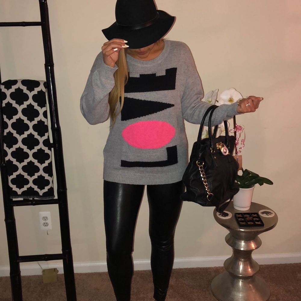 Comfy gray “love” sweater